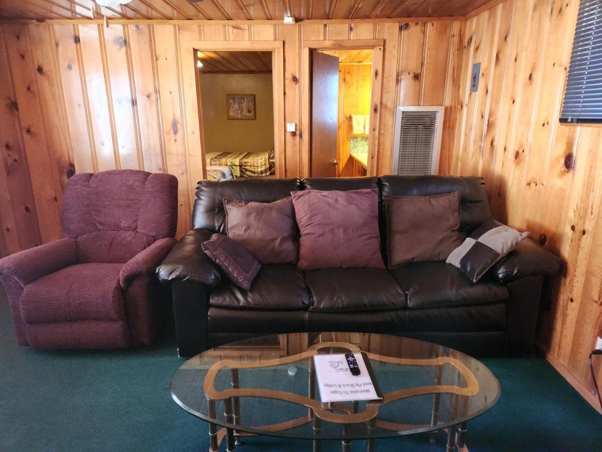 Eagle Nest Fly Shack & Lodge エクステリア 写真