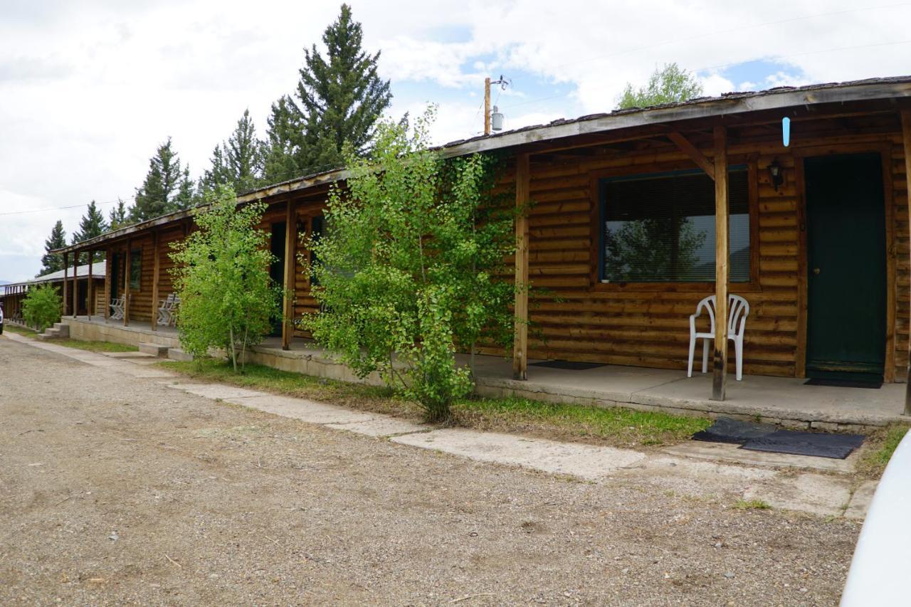 Eagle Nest Fly Shack & Lodge エクステリア 写真